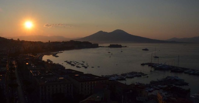 N13_5339-FDTimes-VesuviusNaples